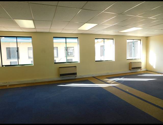 300M² OFFICE TO LET IN RANDBURG CENTRAL